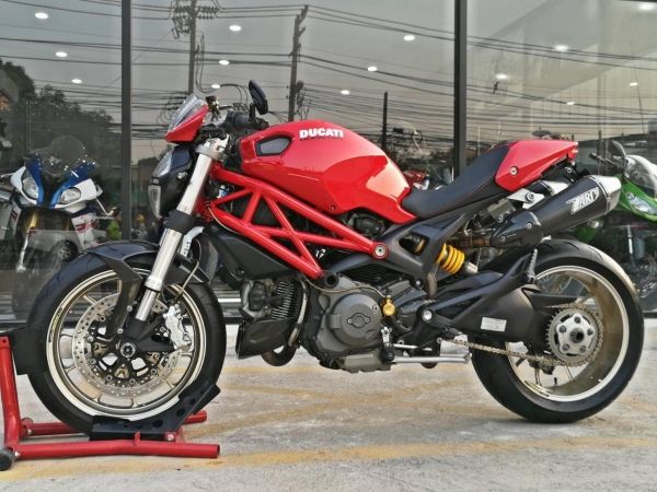 Ducati Monster 1100 ปี 2010 ครัชแห้ง กรุ๊งกริ๊งๆๆ ขี่มันส์ๆเสียงเร้าใจ​ เครื่องสมบูรณ์​มาก​ รูปที่ 2